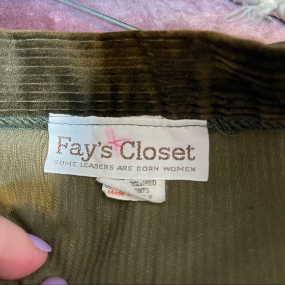 Vintage 70s Green Corduroy Button Through ILGWU Made Skirt - Picture 8 of 10